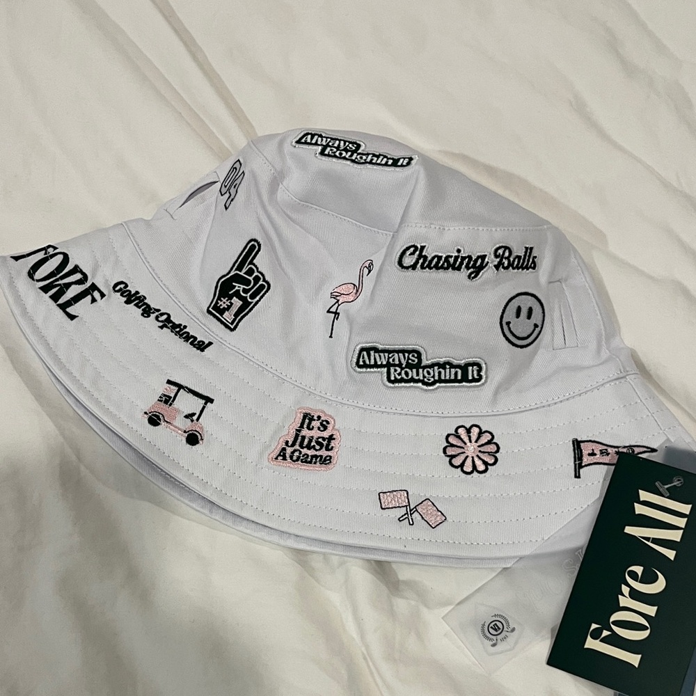 NWOT White Embroidered Bucket Hat with Green Accents - Picture 4 of 6